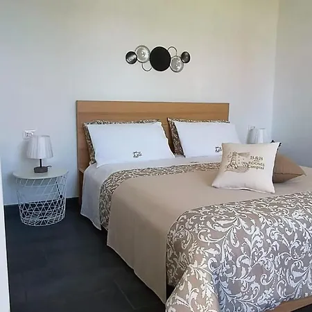 Panzió La Corte Degli Ulivi Portopalo Di Capo Passero